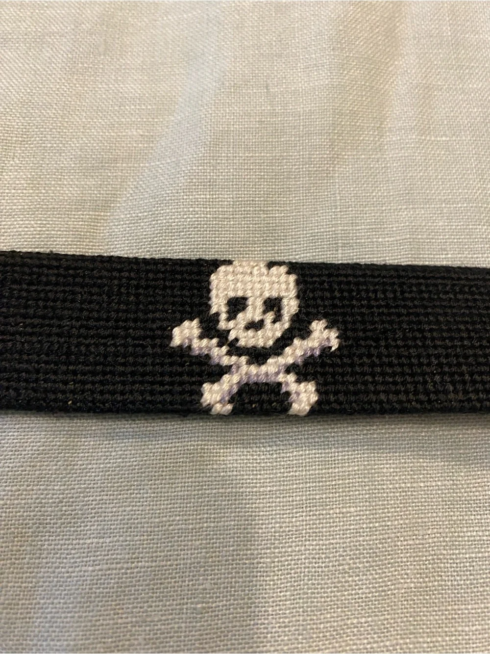Smathers & Branson Jolly Roger skull crossbones children's M needlepoint belt